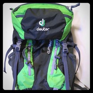 Deuter Kid’s Climber Backpack 22L Hiking Pack